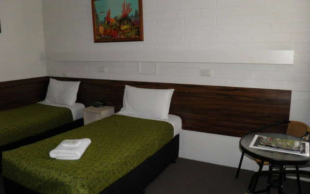 7th Street Motel