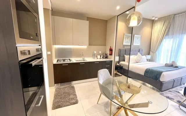Fully furnished Studio