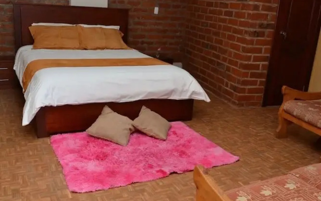 Romina House Baños