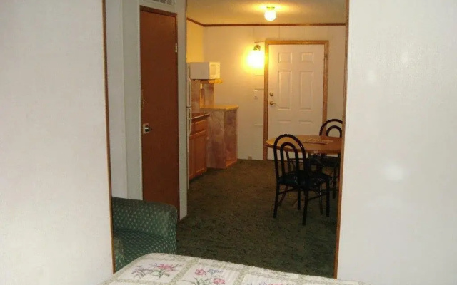 Comfort Green Motel