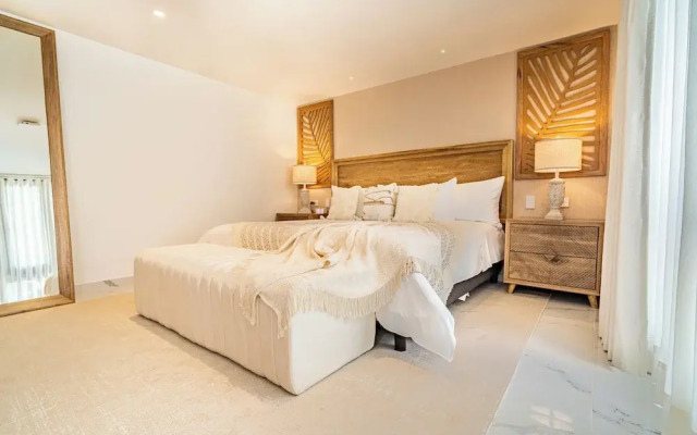 Berthas Collection By EM Hotels