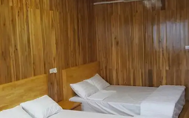 Thuy Hoang Resort