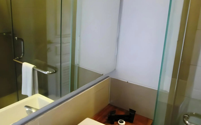 Stevie G Hotel Bandung