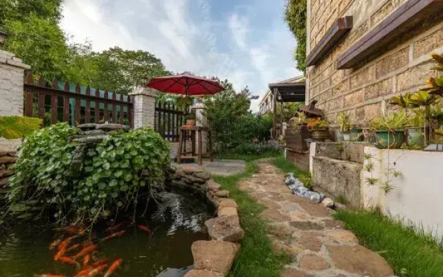 Congqianman Hostel