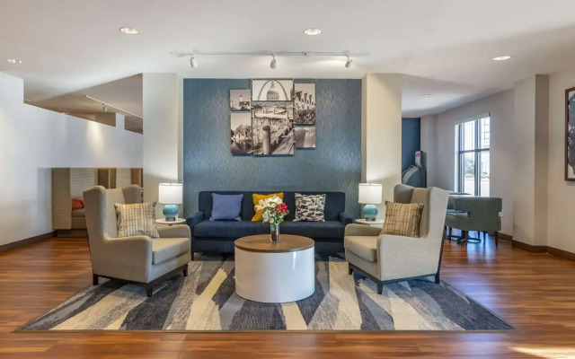 Comfort Inn St. Louis Airport