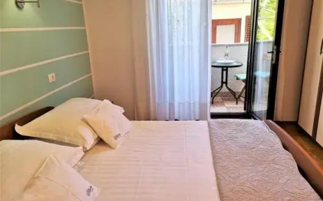 Marina Bed and Breakfast