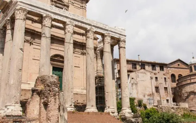 Domus Traiano