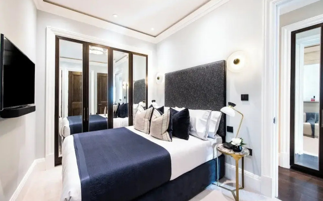2 Bedroom Flat With Balcony