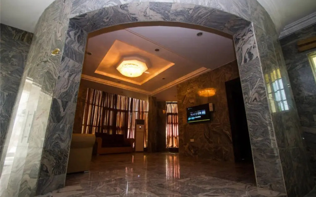 Babale Suites