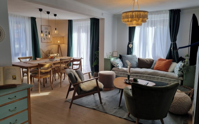 Chalet Antoine serviced apartments by Mirabeau