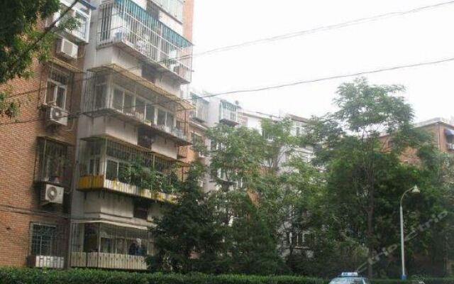 Shangcheng Hostel парковка