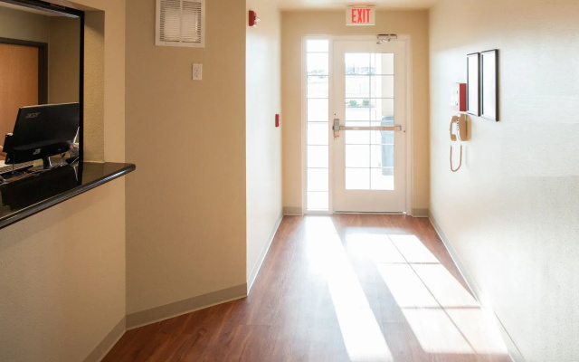 Woodspring Suites Oklahoma City Airport