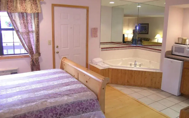 Jonathan Creek Inn and Villas