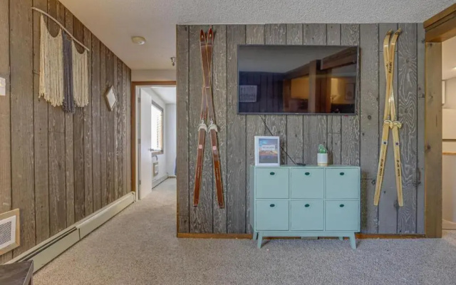 Mt Hood Views Condo #204