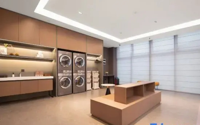 Home Inn Selected Hotel (Ezhou High-Speed Rail Station Branch)