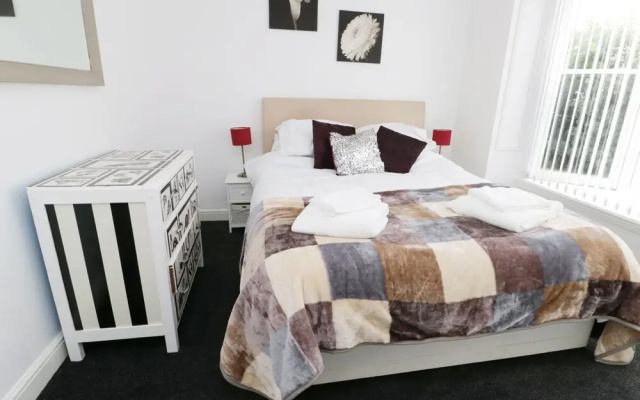 Shirian Apartment