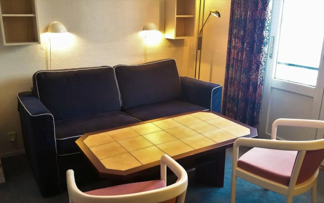 Nevra Aparthotel