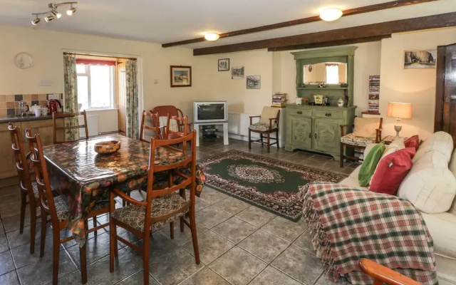 Buzzard Cottage