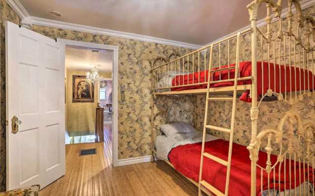 1 Mi to Lake Wallenpaupack: Spacious Poconos Villa