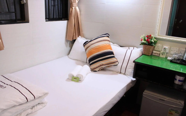 Happy Bee Hostel