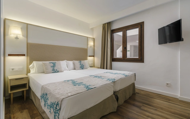 Alua Suites Las Rocas