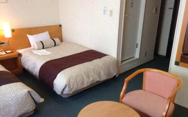 Kuretake Inn Okayama