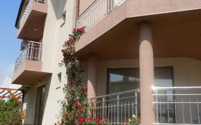 Zenith Guest House