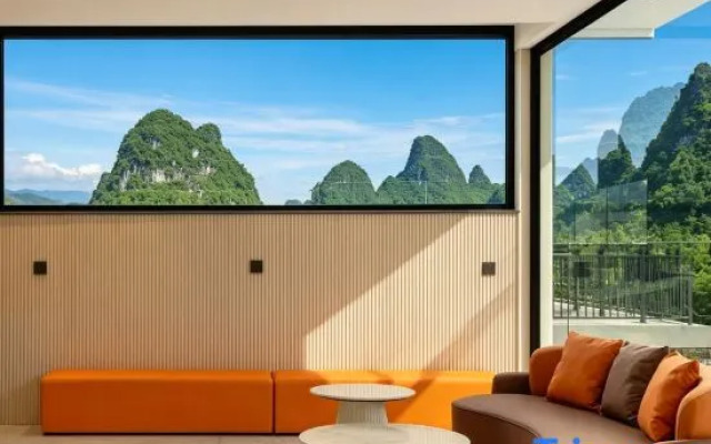 hidden hills hotel