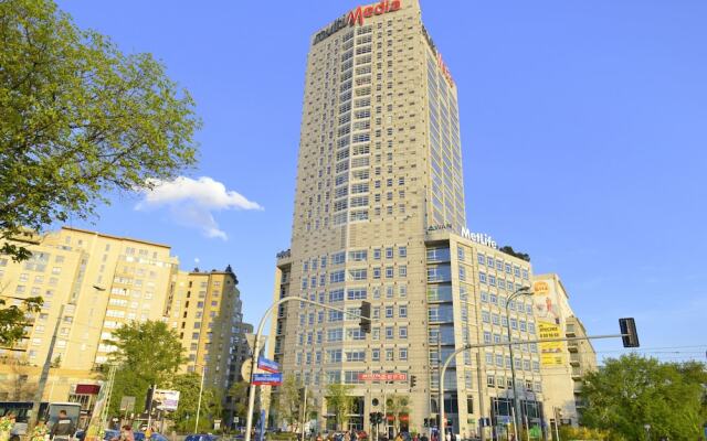Апартаменты JessApart - Babka Tower Apartment вид на фасад