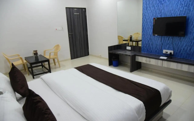 Hotel  Savera Palace