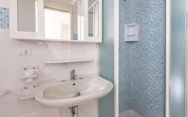 Bilocale in Residence con Piscina Vicino Alla Spiaggia