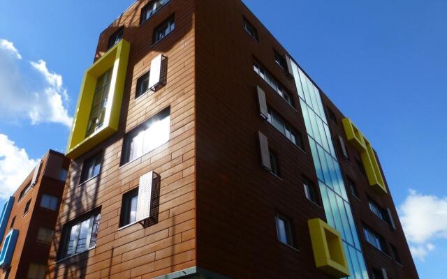 Отель Daniel Defoe Hall of Residence вид на фасад