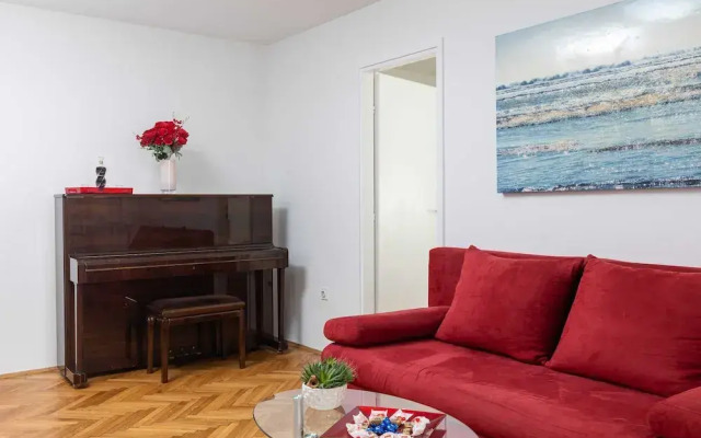 Garden Vista Apartment