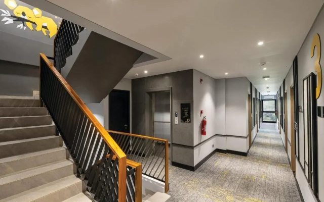 ROOMS INC Sudirman Jakarta