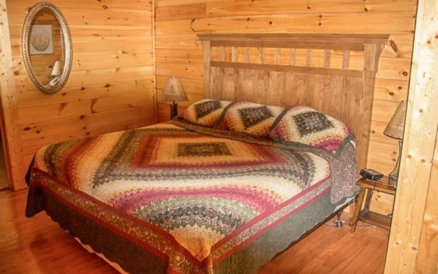 46 Bear Necessites - 2 Br Cabin