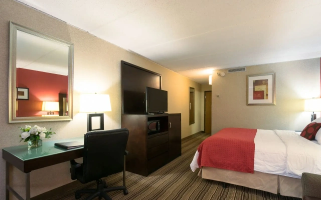 Mankato City Center Hotel