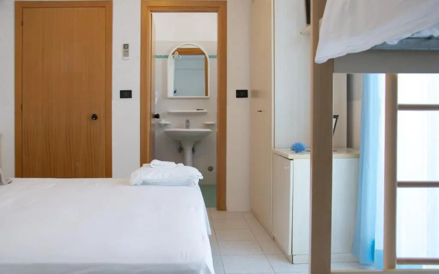 Blu Side Hotel & Residence