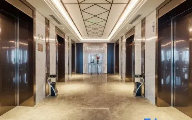 ZhongJian·Jinjiang   Metropolo  Chengdu Chunxi Road  Tai Koo Li Hotel