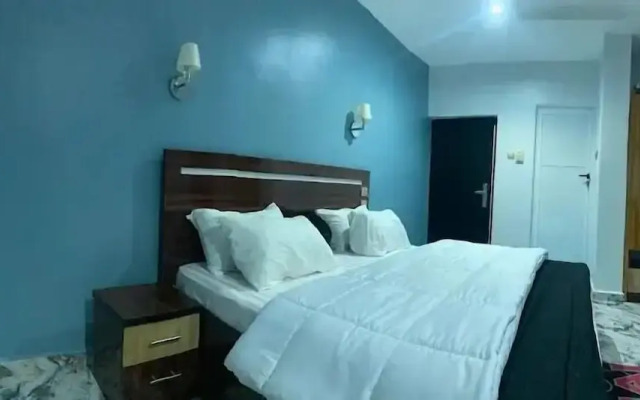 Mojo  Hotel