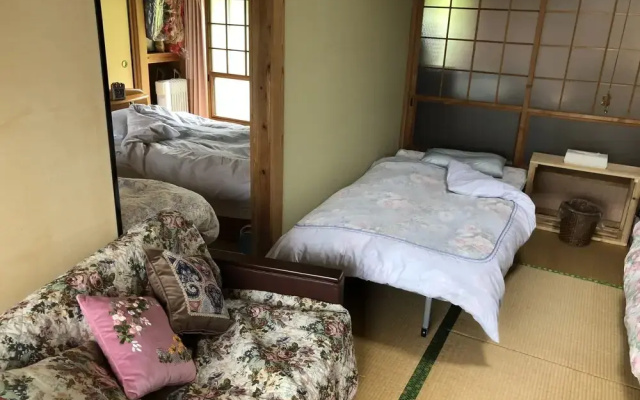NISHINOKUBO
