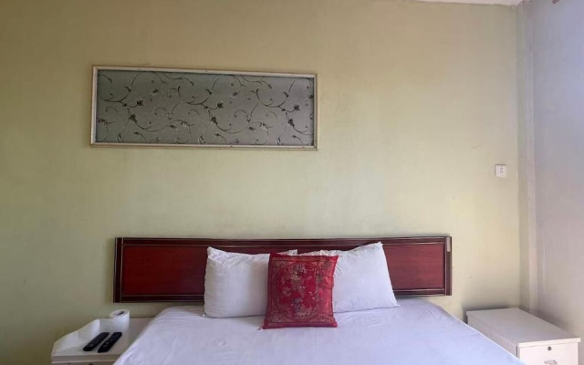 Huayun Primier Hotel