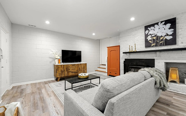 1101 Norwood Unit C