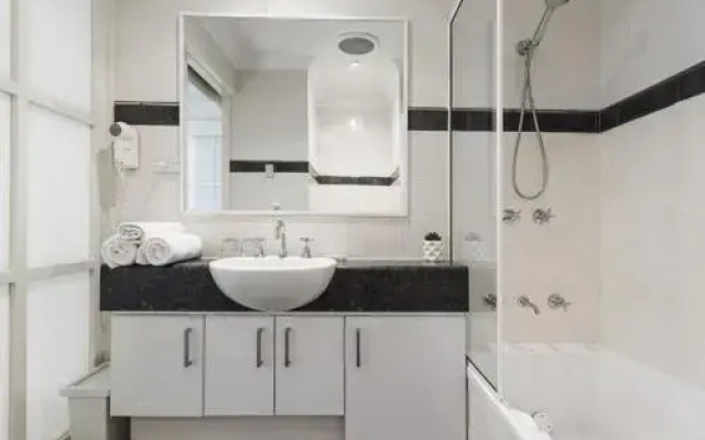 Staywest Subiaco Village 40