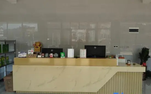 Yufeng Hot Spring Hotel