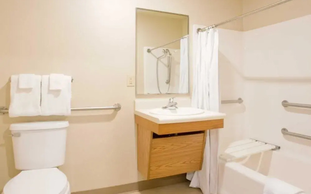Woodspring Suites Virginia Beach
