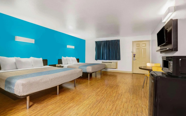 Motel 6 Anderson, CA - Redding Airport