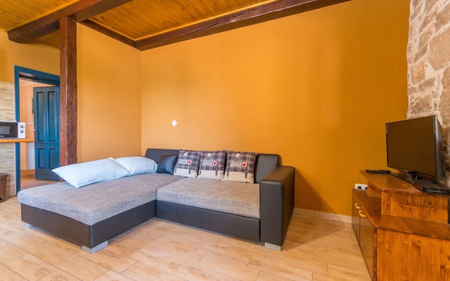Apartment Porat