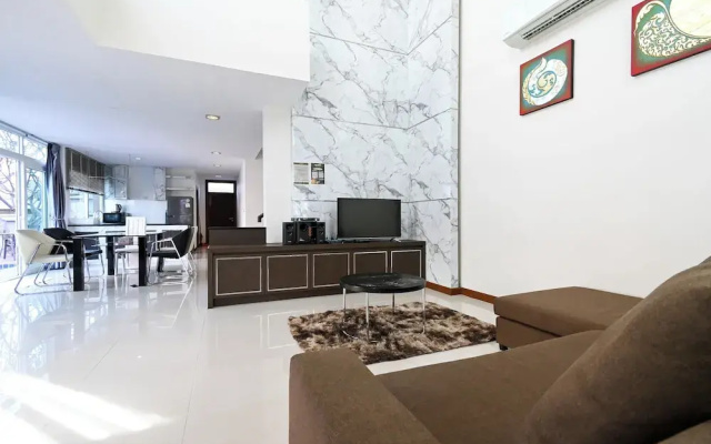 Golden Sea Pool Villa Hua Hin