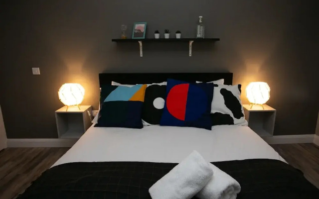 University Road Apartments