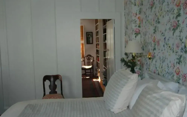29 India House